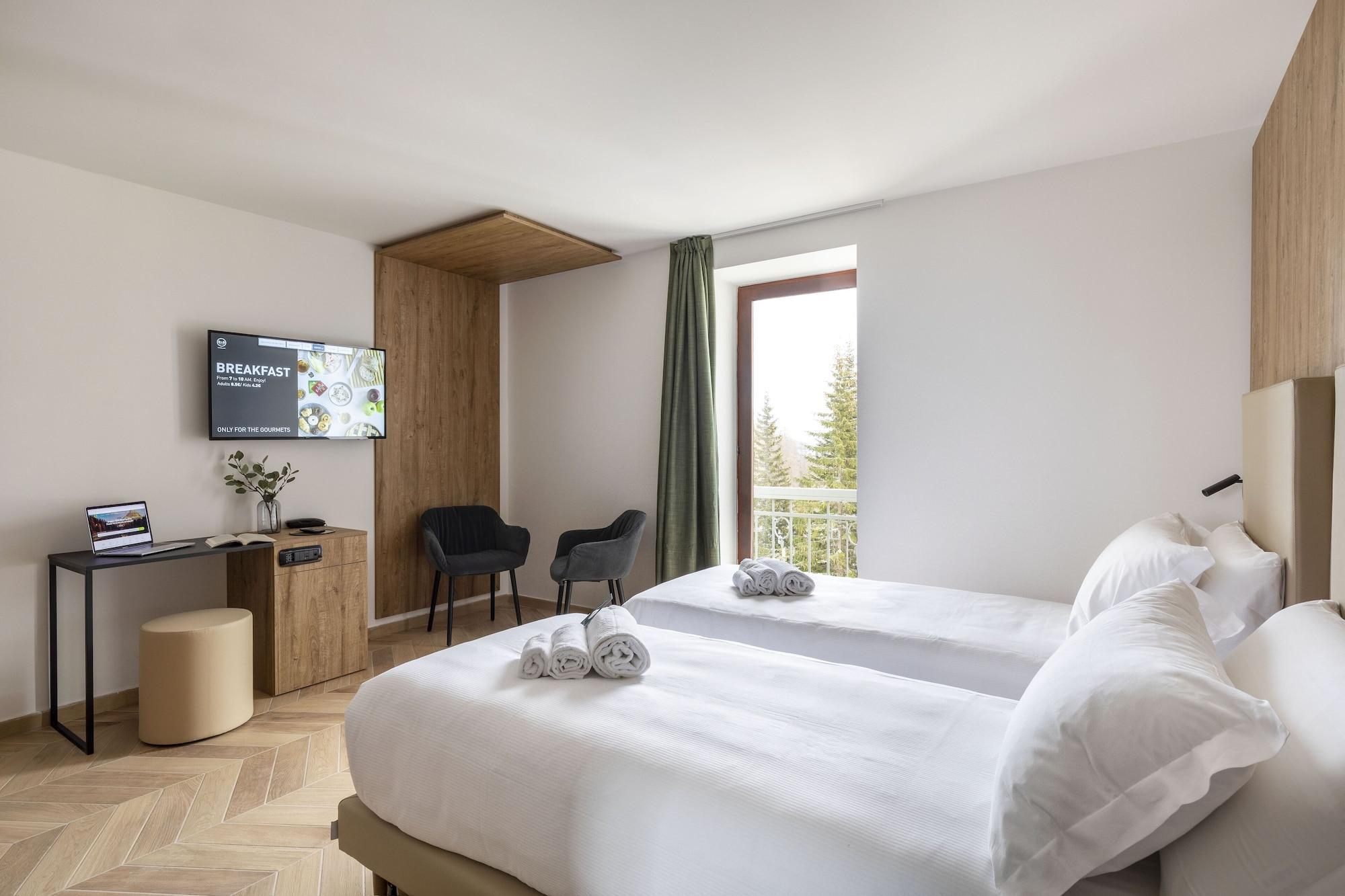 B&B Hotel Passo Tre Croci Cortina コルティーナ・ダンペッツォ エクステリア 写真