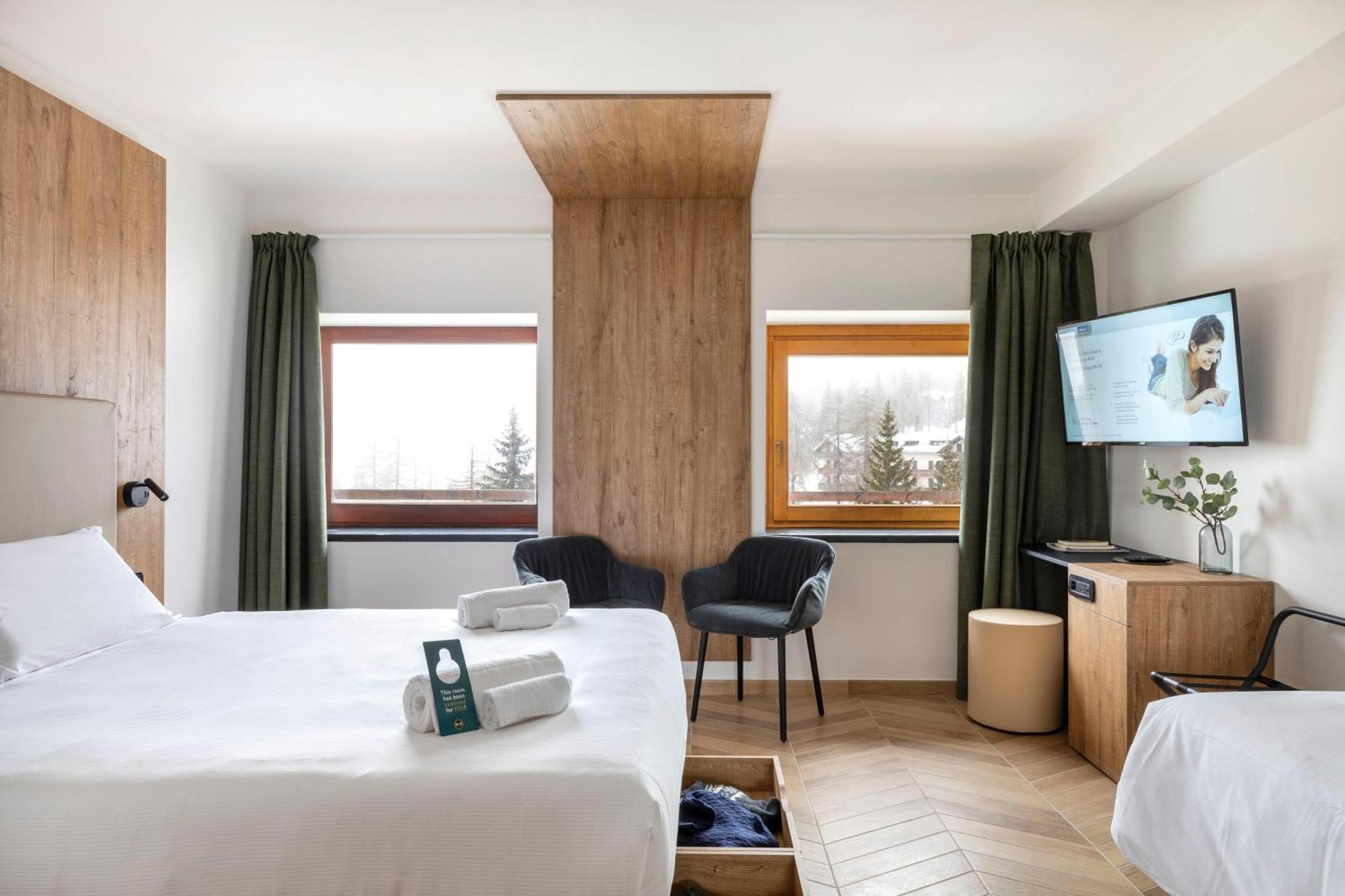 B&B Hotel Passo Tre Croci Cortina コルティーナ・ダンペッツォ エクステリア 写真