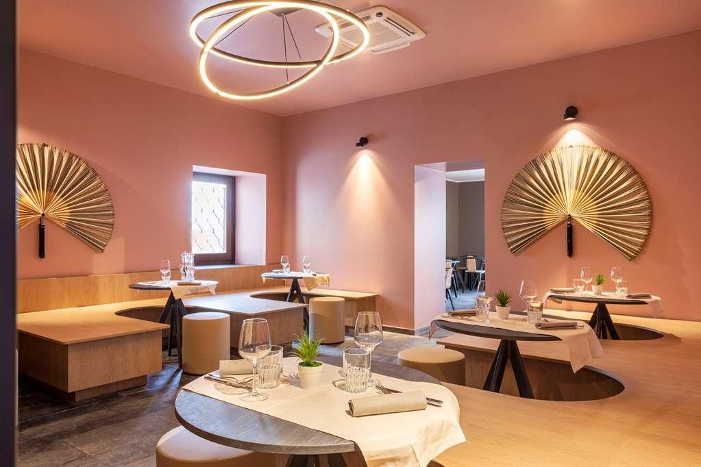 B&B Hotel Passo Tre Croci Cortina コルティーナ・ダンペッツォ レストラン 写真